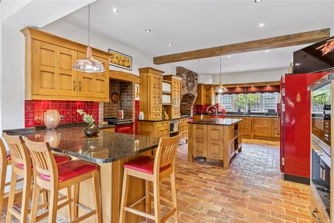 5 bedroom detached house for sale, Bovingdon Green, Bovingdon, Hemel Hempstead, Hertfordshire, HP3