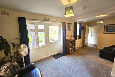 4 bedroom semi-detached house for sale, 10 Roundlea Road, Northfield, Birmingham, West Midlands, B31 1DB