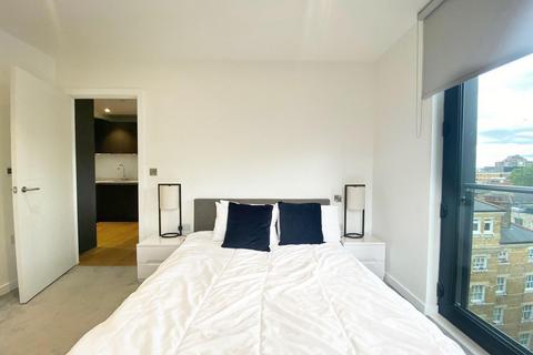 2 bedroom flat to rent, Dock Street, London, E1