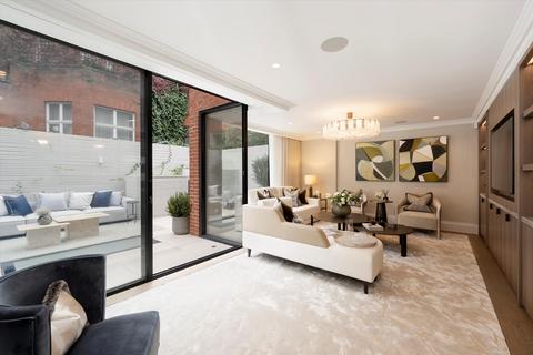 3 bedroom terraced house for sale, Shafto Mews, London, SW1X