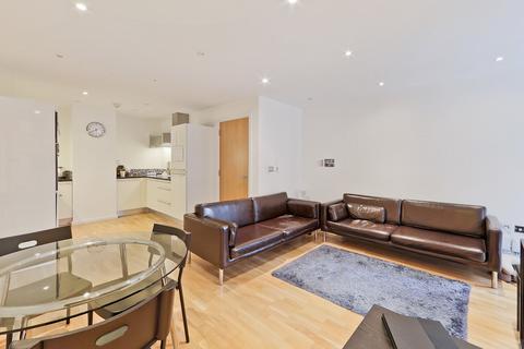 1 bedroom apartment to rent, Millharbour, London E14