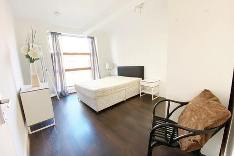 2 bedroom apartment to rent, Channelsea Road, London E15