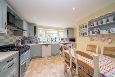 3 bedroom link detached house for sale, Waddesdon, Aylesbury HP18