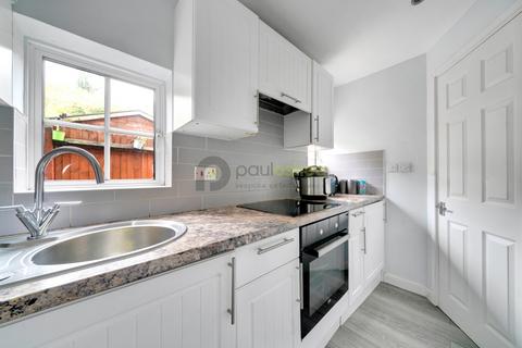 2 bedroom terraced house for sale, Hill View, Whyteleafe, Surrey