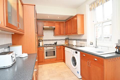 2 bedroom terraced house for sale, Bolton Street, Harrogate