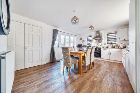 4 bedroom detached house for sale, Banbury,  Oxfordshire,  OX16