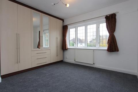 3 bedroom house to rent, Coulsdon Road, Coulsdon