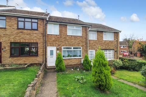 3 bedroom terraced house to rent, Tulip Road, Awsworth