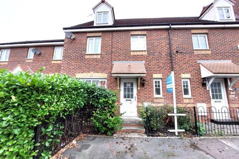 4 bedroom townhouse for sale, Saddlecote Close, Crumpsall, M8