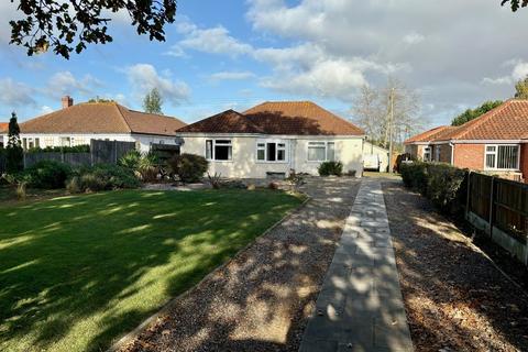 3 bedroom detached bungalow for sale, Knodishall