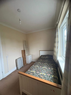 1 bedroom in a house share to rent, The Glade, Croydon CR0