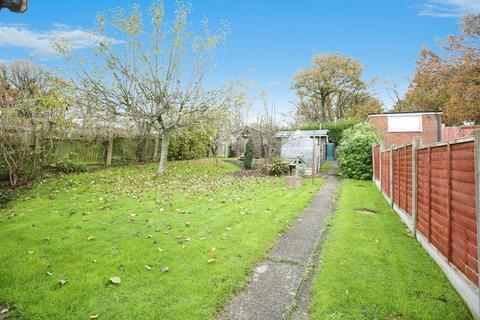 3 bedroom semi-detached house for sale, Watling Street, Grendon