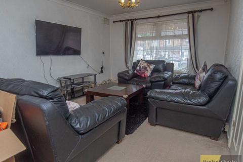 3 bedroom detached house to rent, Craythorne Avenue, Birmingham B20