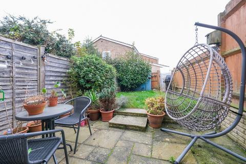 2 bedroom terraced house for sale, Killewarren Way, Orpington