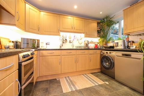 41 Killewarren Way, Orpington, BR5 4DH