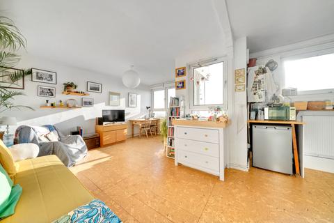 1 bedroom flat for sale, Sunnyside Road, London N19