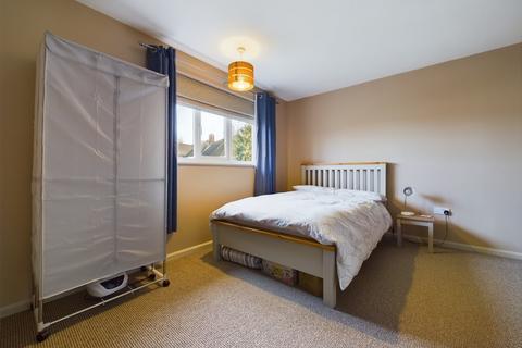 1 bedroom maisonette for sale, Tunstall Way, Walton