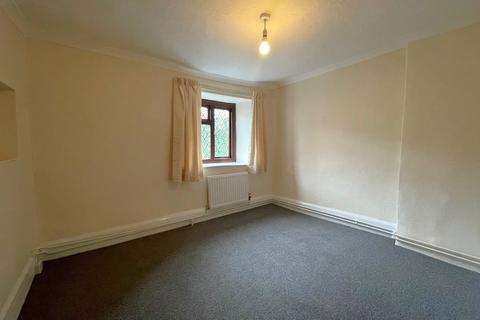 2 bedroom cottage to rent, Mill Street, Crediton EX17