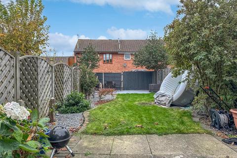 3 bedroom terraced house for sale, Warburton Street, Newark