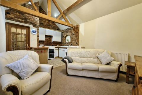 1 bedroom barn conversion to rent, Hood Lane, Longdon