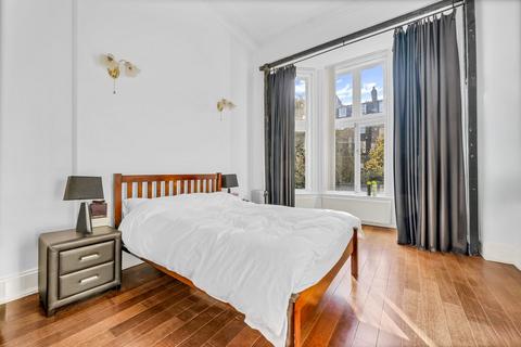 1 bedroom apartment for sale, Redcliffe Gardens, Chelsea SW10