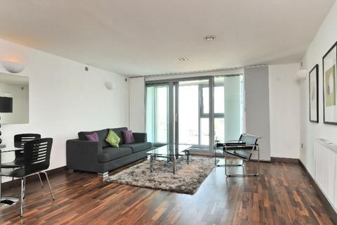 2 bedroom apartment for sale, Altura Tower, London SW11