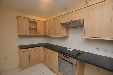 2 bedroom terraced house to rent, Saville Close, Wellington