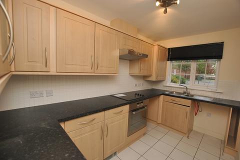 2 bedroom terraced house to rent, Saville Close, Wellington