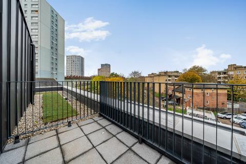 2 bedroom apartment for sale, Evelyn Hall, Staunton Street, London, SE8