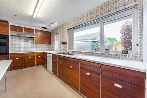 3 bedroom detached bungalow to rent, Woodend Way, Brunton Bridge, Kingston Park, NE13