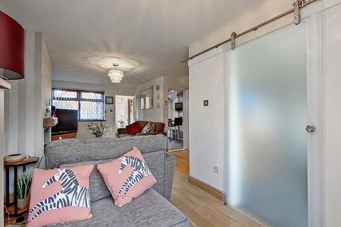 38 Burrow Hill Close, Birmingham, B36 9ED