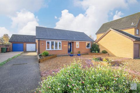 2 bedroom detached bungalow for sale, Springfields, Attleborough