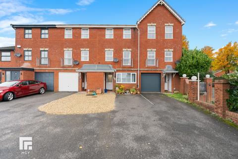 4 bedroom townhouse for sale, Clos Mancheldowne, Barry CF62