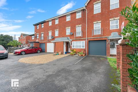 4 bedroom townhouse for sale, Clos Mancheldowne, Barry CF62