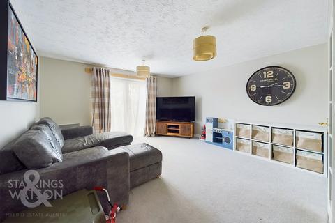 2 bedroom apartment for sale, Ensign Way, Diss