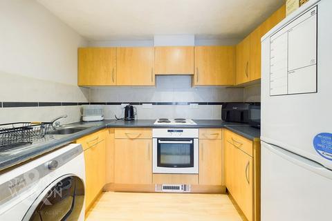 2 bedroom apartment for sale, Ensign Way, Diss