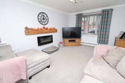 17 Ellison Drive, Kilnhurst, Mexborough, S64 5WB