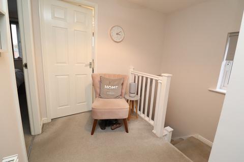 17 Ellison Drive, Kilnhurst, Mexborough, S64 5WB