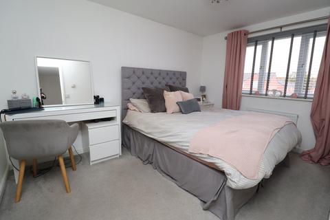 17 Ellison Drive, Kilnhurst, Mexborough, S64 5WB