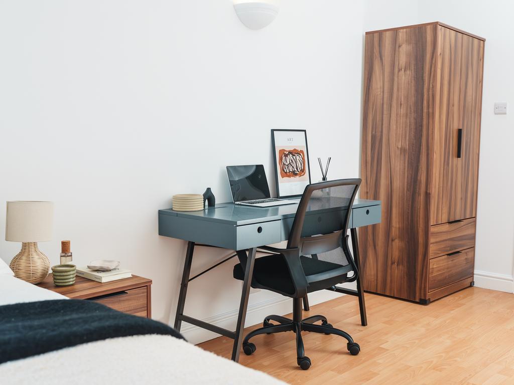 Apartment in Leeds, Little Woodhouse, Woodhouse - View 5