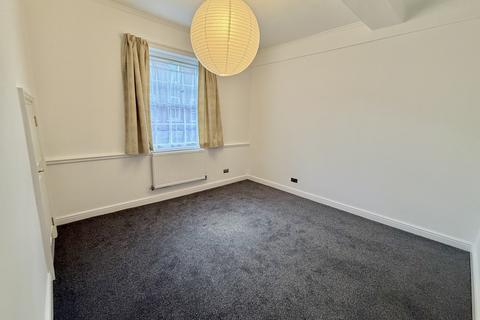 2 bedroom ground floor flat to rent, North Gate, Newark