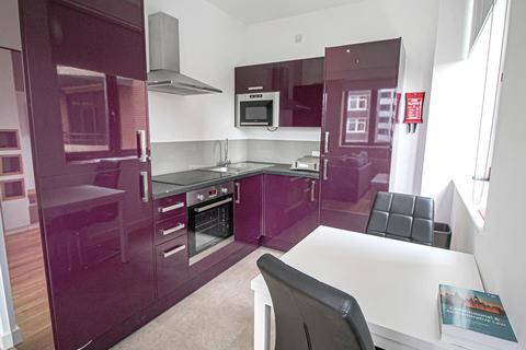 1 bedroom apartment to rent, Apt 32, Q One Residence, Wade Lane LS2