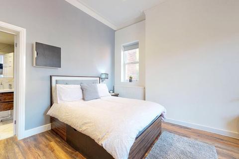 Studio to rent, Apt 11, 40 Clarendon Road, Clarendon Road LS2