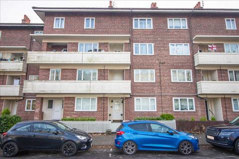 2 bedroom flat to rent, Howard Street, Battlefield, Newcastle Upon Tyne