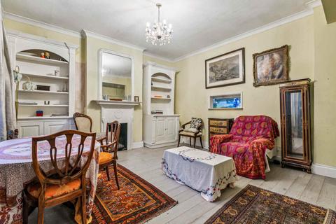 2 bedroom flat for sale, Oakley Street, London