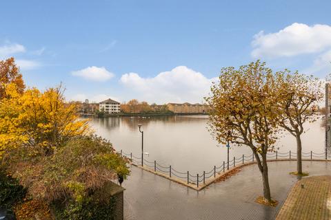 2 bedroom flat for sale, City Harbour, 8 Selsdon Way, London