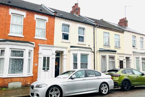 3 bedroom terraced house for sale, Cedar Road, Abington, Northampton NN1