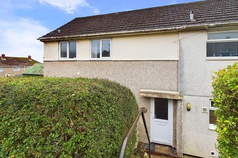 2 bedroom end of terrace house to rent, Ross Avenue, Carmarthen