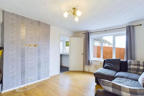 2 bedroom end of terrace house to rent, Ross Avenue, Carmarthen