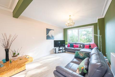 4 bedroom semi-detached house for sale, Waterfall Road, New Southgate, London, N11